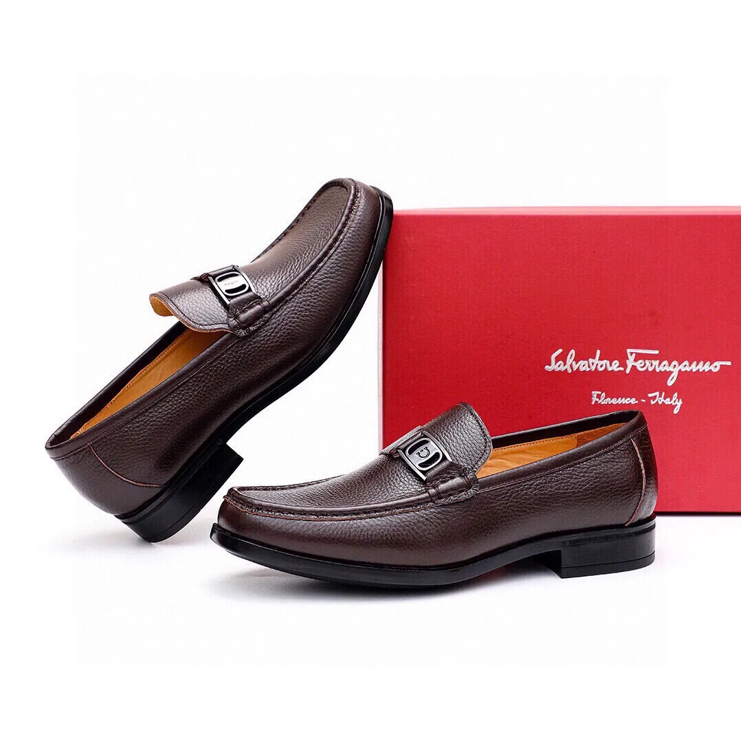 Men's shoes 💰520 💐[Ferragamo/Ferragamo] New 🐲Ferragamo* Ferragamo classic formal leather shoes! It uses imported first-layer pebbled cowhide leather upper + luxurious hardware buckle, and the inner first-layer comfortable cowhide leather lining! Original rubber outsole! Code number 38-44 (45🉑️customized)